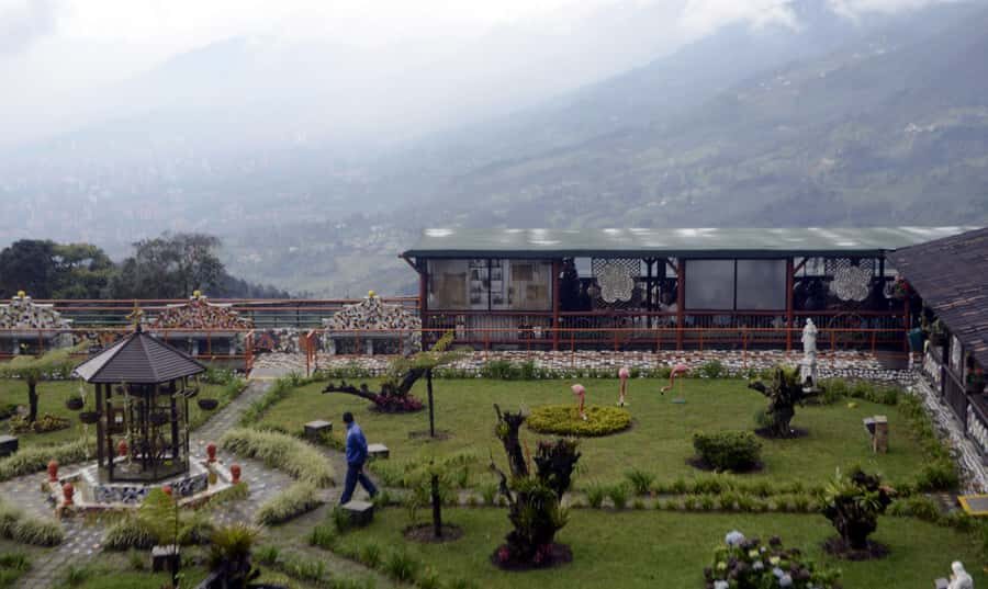 Medellín: Pablo Escobar Jail Private Tour - Medellín’s Escobar sites: why this private tour format works