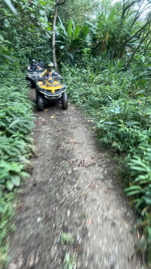 Medellin: Private ATV TOUR 1.5H - Comfort and logistics: SUV pickup, snacks, water, and end-of-ride drinks