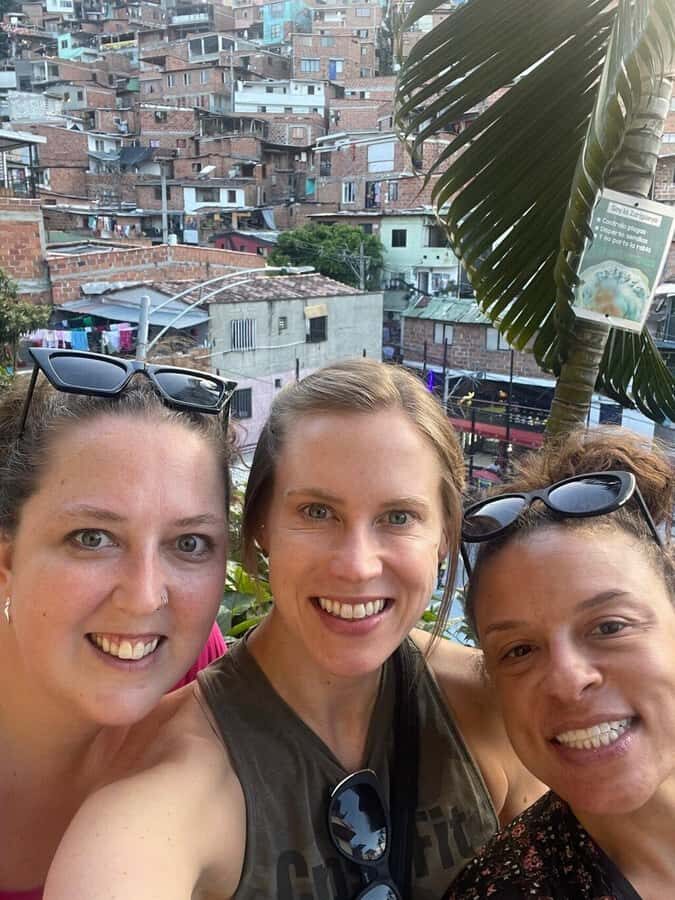 Medellín: Private City Tour and Comuna 13 Tour - Plaza Botero: a clean start to Medellín’s public art and identity