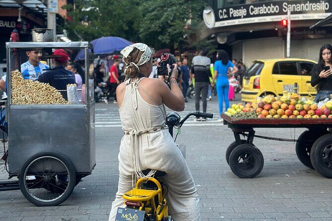 Medellin Private E-Bike Tour with Gourmet Lunch included. - Starting at MOVE in Laureles: getting rolling without friction