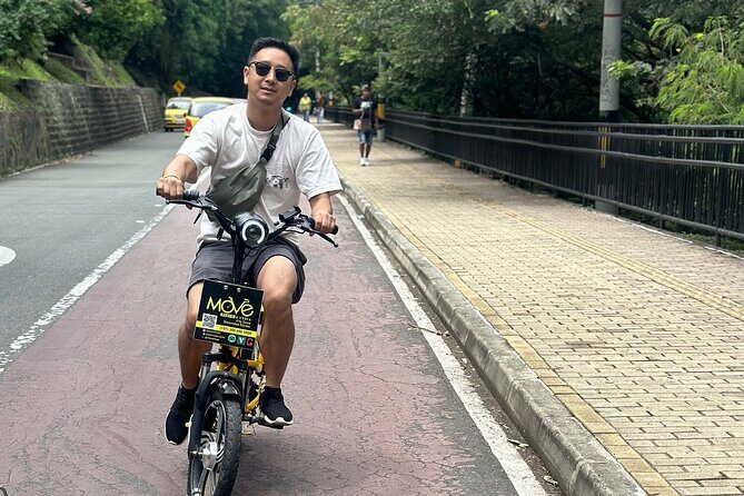 Medellin Private E-Bike Tour with Gourmet Lunch included. - Pueblito Paisa and Cerro Nutibara: viewpoints, culture, and photo fuel
