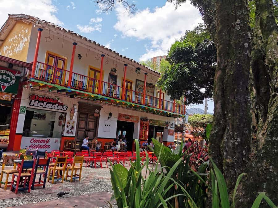 Medellín: Private Food Tour With The Best Viewpoints. - The real food highlights: chocolate with cheese, patacones, and arepa de chocolo