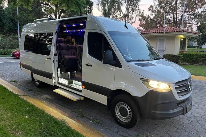 Medellin Private Transportation VIP Airport To Medellin - Quick hits on this Medellín VIP Airport Transfer