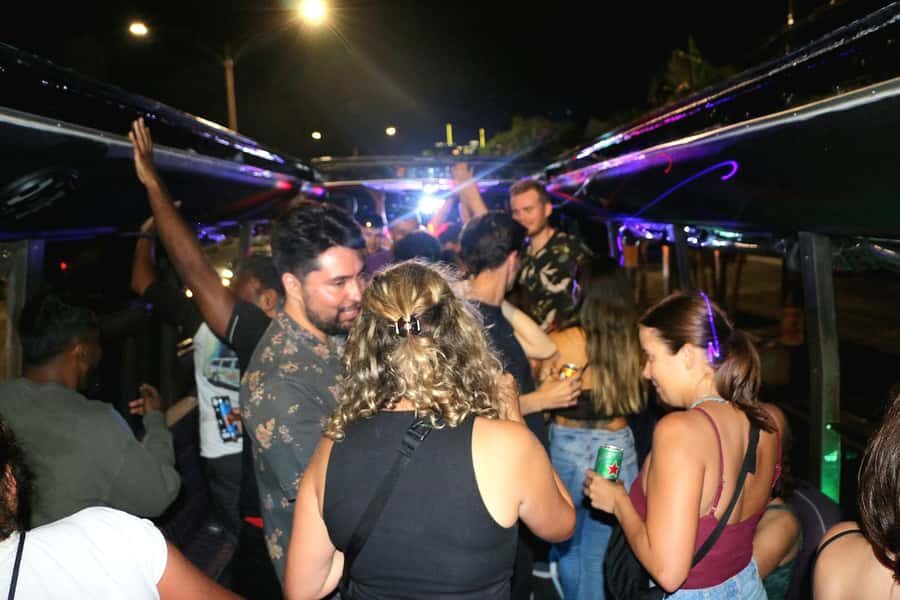 Medellin: Rumbero Party Bus with all the beer you can drink - Puente de la 4 Sur: Architecture Meets Party Lighting
