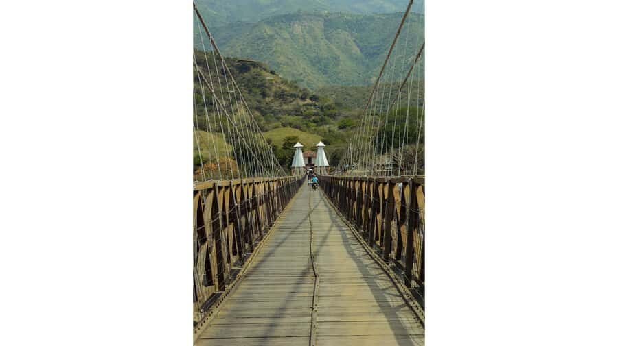 Medellin: Santa Fe de Antioquia Guided Day Trip - Lunch in Antioquia: A Simple Payoff After Walking