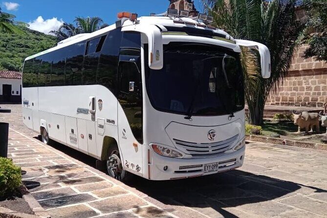 Medellín to or from Guatapé Private Transfer - Comfort and safety on a quick ride