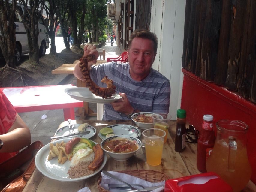 Medellin: Traditional Food Tour - The Sabaneta leg: buñuelos at El Peregrino and neighborhood food energy