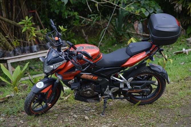 Motorcycle rental in Medellin with unlimited km - Key things to know before you ride