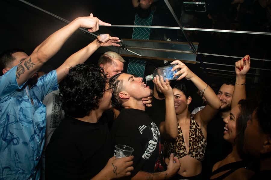 Nightlife Medellin, Rooftops, bars and Clubs - Rooftop time and aguardiente: the view stop that teaches you the spirit