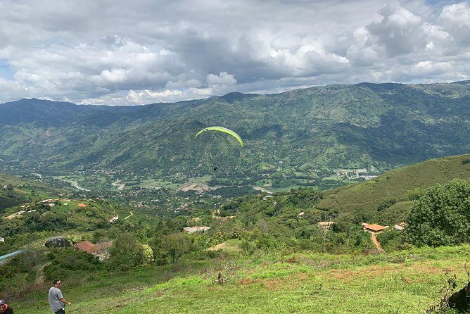 Paraglading tour - The Real Star: How the 15-Minute Flight Works