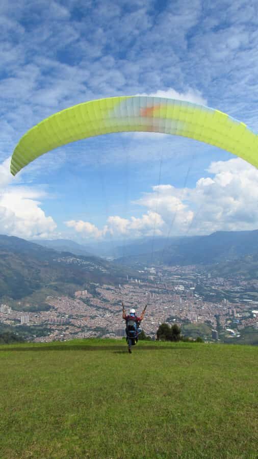 Paraglide over beautiful Medellin - Key Things You’ll Notice