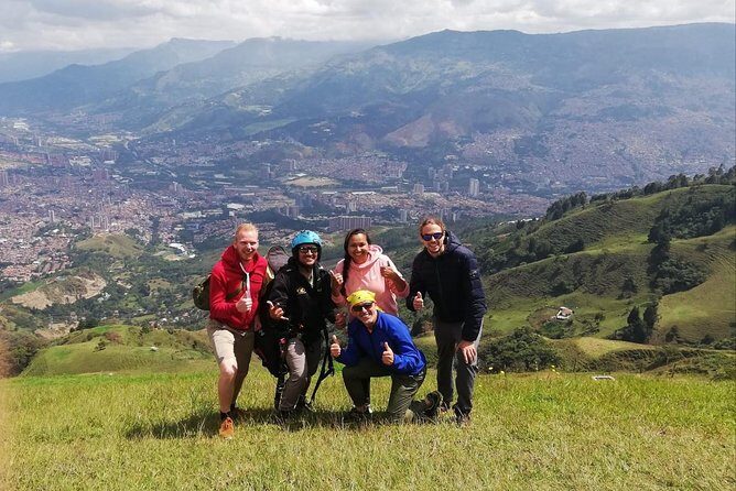 Paragliding Medellin - Getting to the Hills: The Ride That Sets the Tone