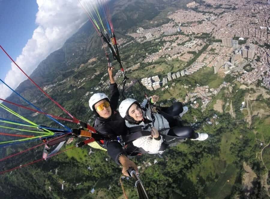 Paragliding Medellin with Transportation and free Videos - First Views: Paragliding Over Medellín and Bello