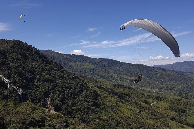 PARAGLIDING over giant waterfalls private tour (optional Guatape) from Medellin - Piedra del Peñol: The 700 Stairs That Are Tougher Than They Sound