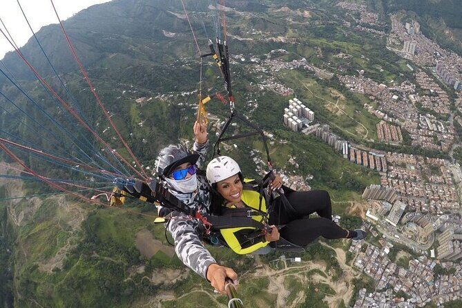 Paragliding Tour from Medellin with Transportation and Videos HD - Tandem Paragliding With a Professional Pilot: Safety That Lets You Breathe