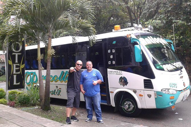 Private Airport Pickup Service in Medellin for You and Your Group - The Drive Time From Airport to Medellín: Plan for 1 to 1.5 Hours