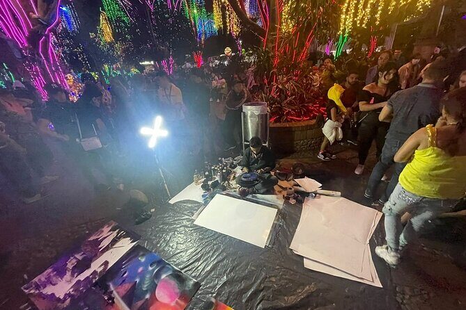 Private Christmas Lights Tour in Medellín! - Only Holiday Season! - Stop Two: Sabaneta’s Main Square Lights, Music, and Seasonal Snacks