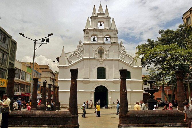 Private City Tour in Medellin: An off-the-beaten-path Experience - Iglesia de la Veracruz: a colonial church with archaeological context