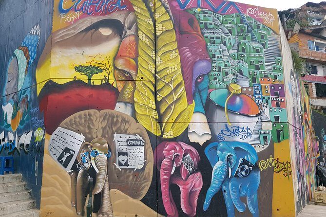 Private Half-Day Medellín Graffiti Tour Including Metrocable - Medellín Metrocable: Panoramic Views Without the Guesswork