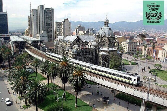 Private Pablo Escobar, Pueblito Paisa and Medellin City Tour - Santo Domingo Savio Library: local life with big city panoramas