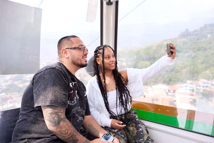 Private Tour Comuna 13 with Cable Car - Why Comuna 13 Changes How You Read Medellín