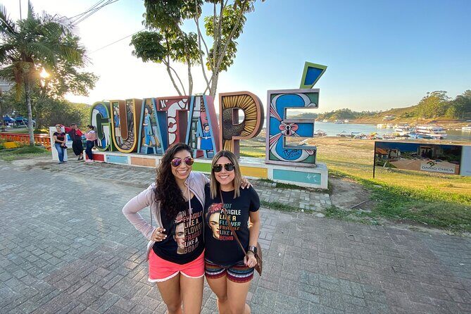 Private Tour of El peñol and Guatapé from Medellin - Stop 2: Replica del Viejo Peñol—history you can walk through