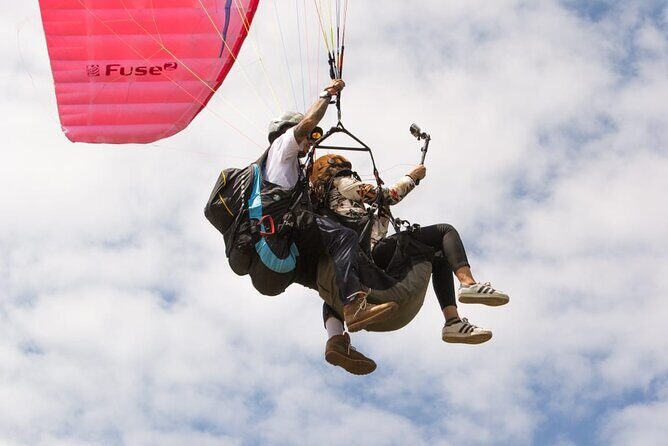 Private Tour to Guatapé, El Peñol + Paragliding from Medellín!! - Key highlights at a glance