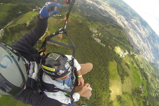 Private Tour to Guatapé, El Peñol + Paragliding from Medellín!! - El Peñón de Guatapé: 740 steps, big views, and a reality check