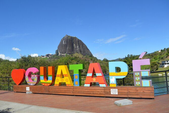 Private tour to Guatape with a local - Guatape’s Street of Memories and Street of Umbrellas (plus coffee)
