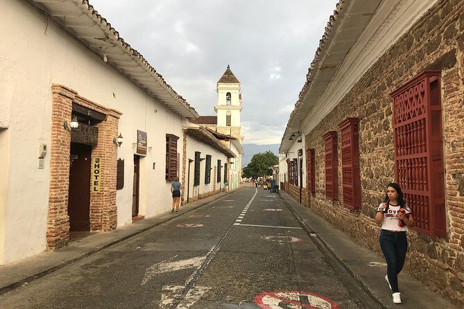 Private Tour to Santa Fe de Antioquia Town & Coffee Farm. - A private Santa Fe day trip that actually fits your day