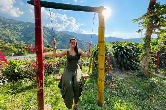 Private Villa with Pool, Coffee Farm and Santa Fe de Antioquia! - Puente de Occidente: 291 meters of suspension bridge history