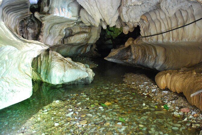 Rio Claro Full Rafting Tour from Medellin with Lunch - Price and group size: is $94 a good deal?