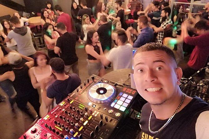 Salsa & Bachata in Medellín with Bryant - Where you start near Estadio Atanasio Girardot