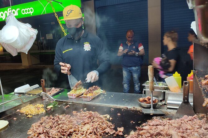 Street Food, Bars, and Rooftops in Poblado with a Local - Key things to know before you go