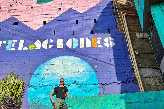 The Comunas 13 & 3 Tour-The Most Immersive Experience in Medellin - Crossing to Comuna 3: Why Constelaciones Feels More Local Than Touristy