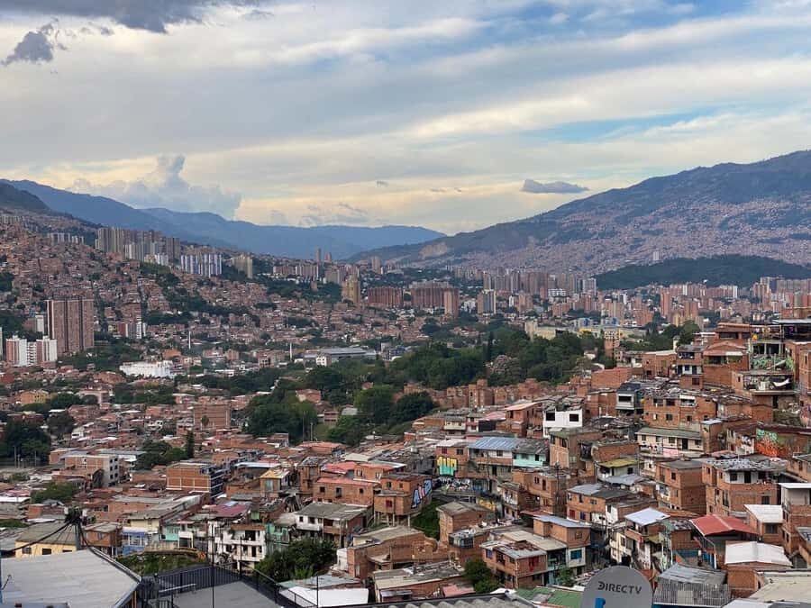 Tour Medellín: Pablo Escobar and Commune 13 - The Guide Factor: When Alejandro Brings the Story Alive