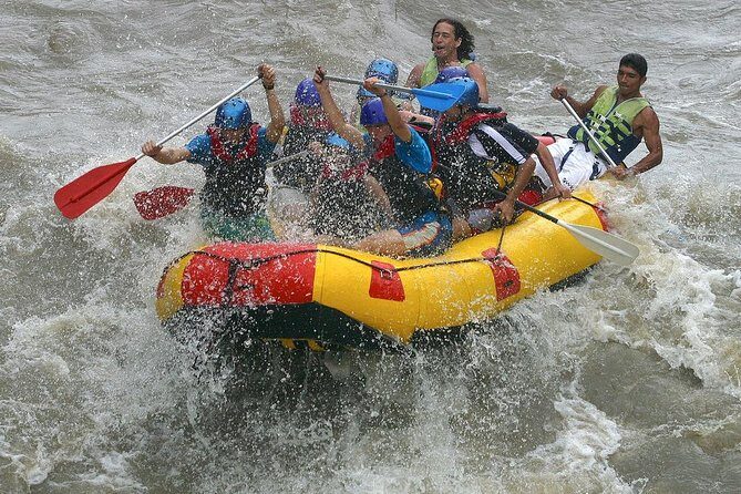 White Water Rafting Near Medellin - Safety briefing and equipment: what’s handled vs what you should confirm